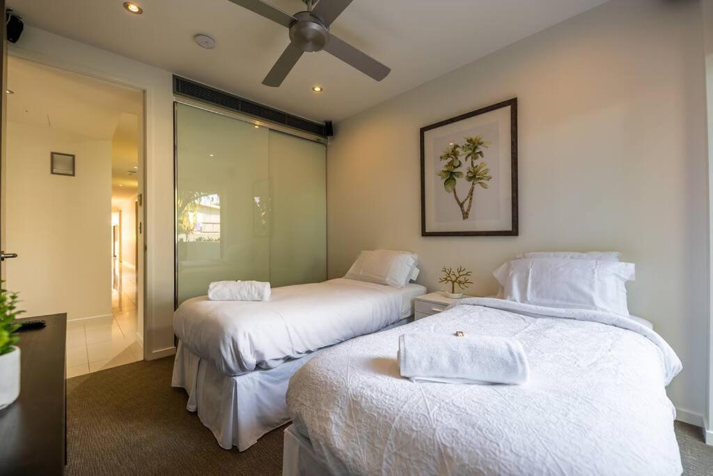 Apartment Stunning Coastal Retreat With Pool & Car Park